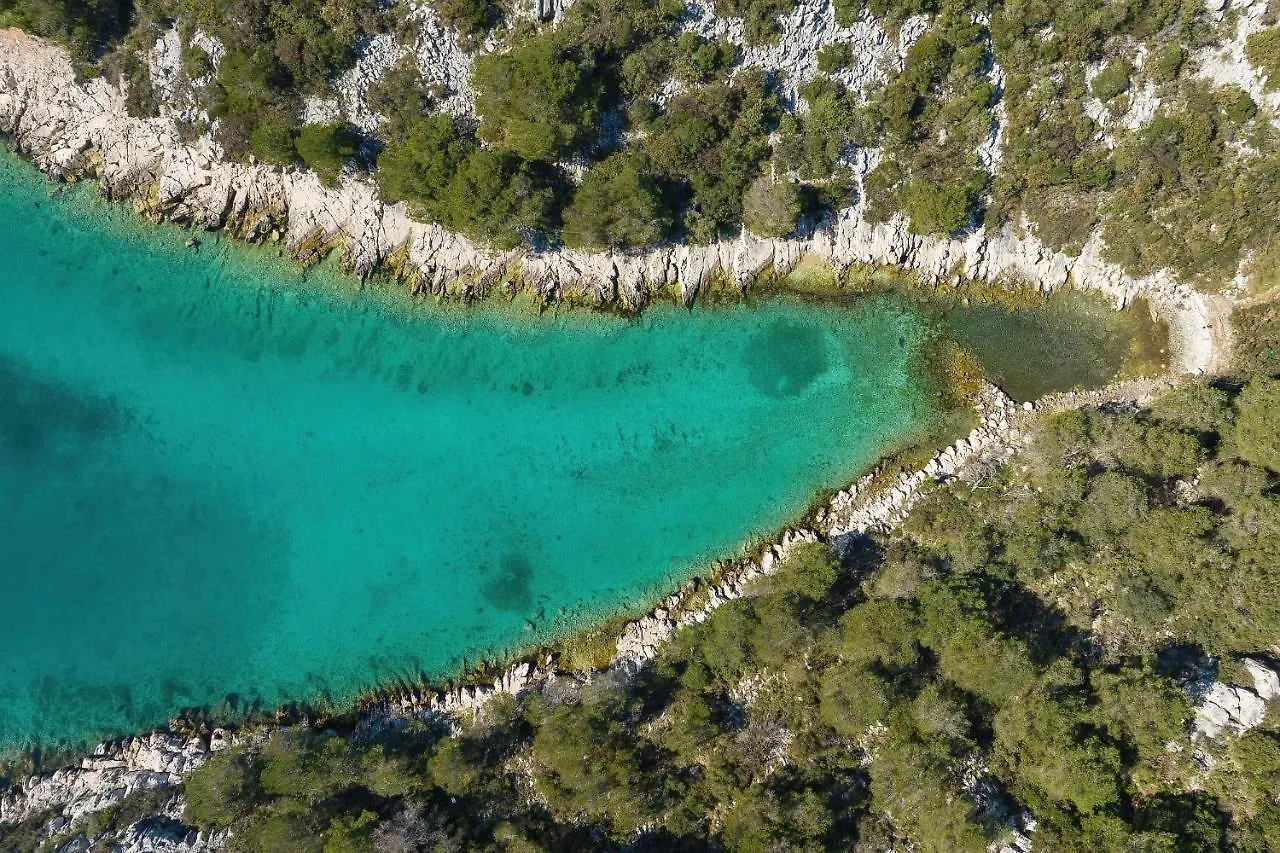 Secluded Fisherman'S Cottage Cove Triluke, Pasman - 20973 Tkon Tatil Evi