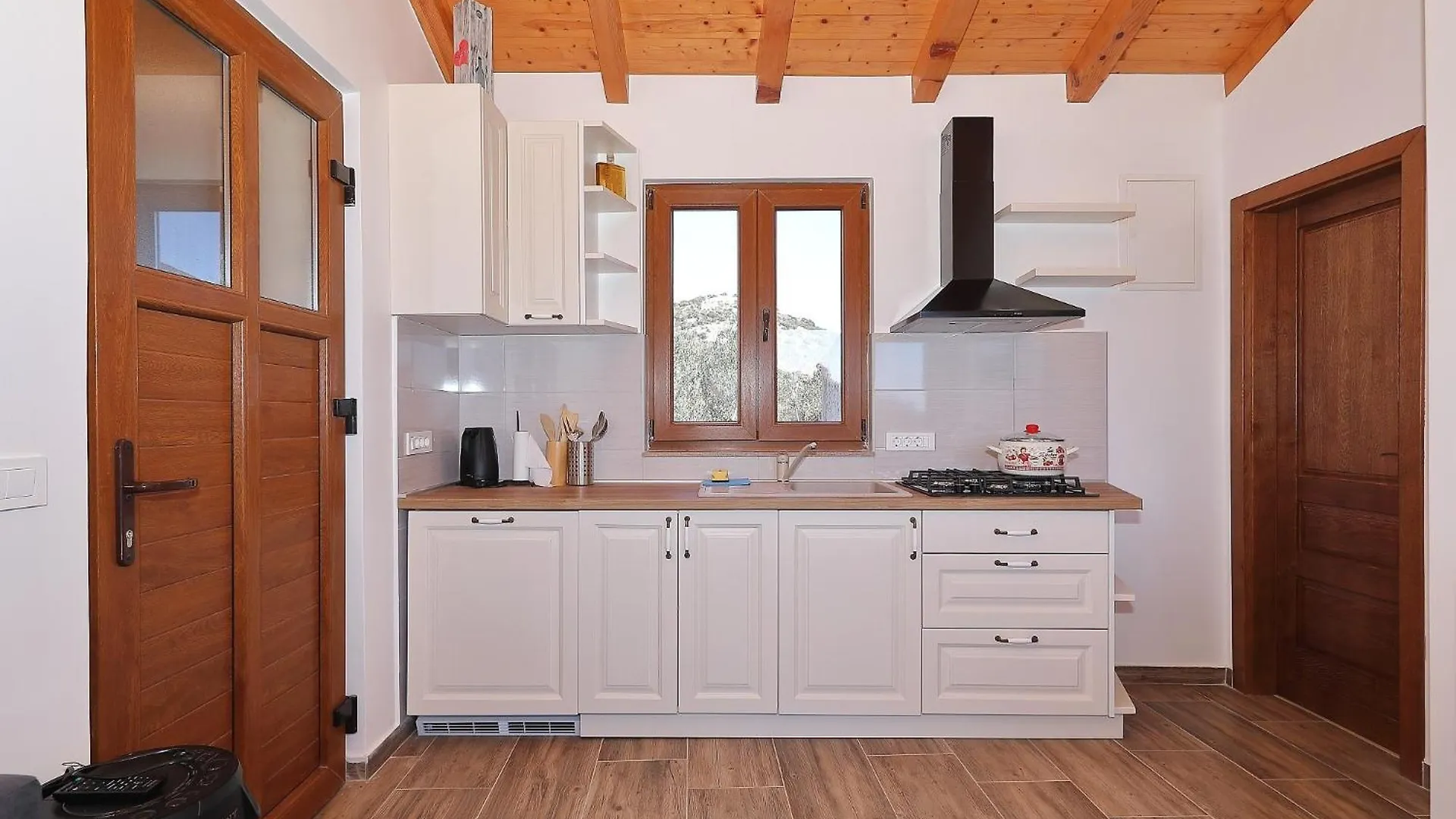 Tatil Evi Secluded Fisherman'S Cottage Cove Triluke, Pasman - 20973 Tkon
