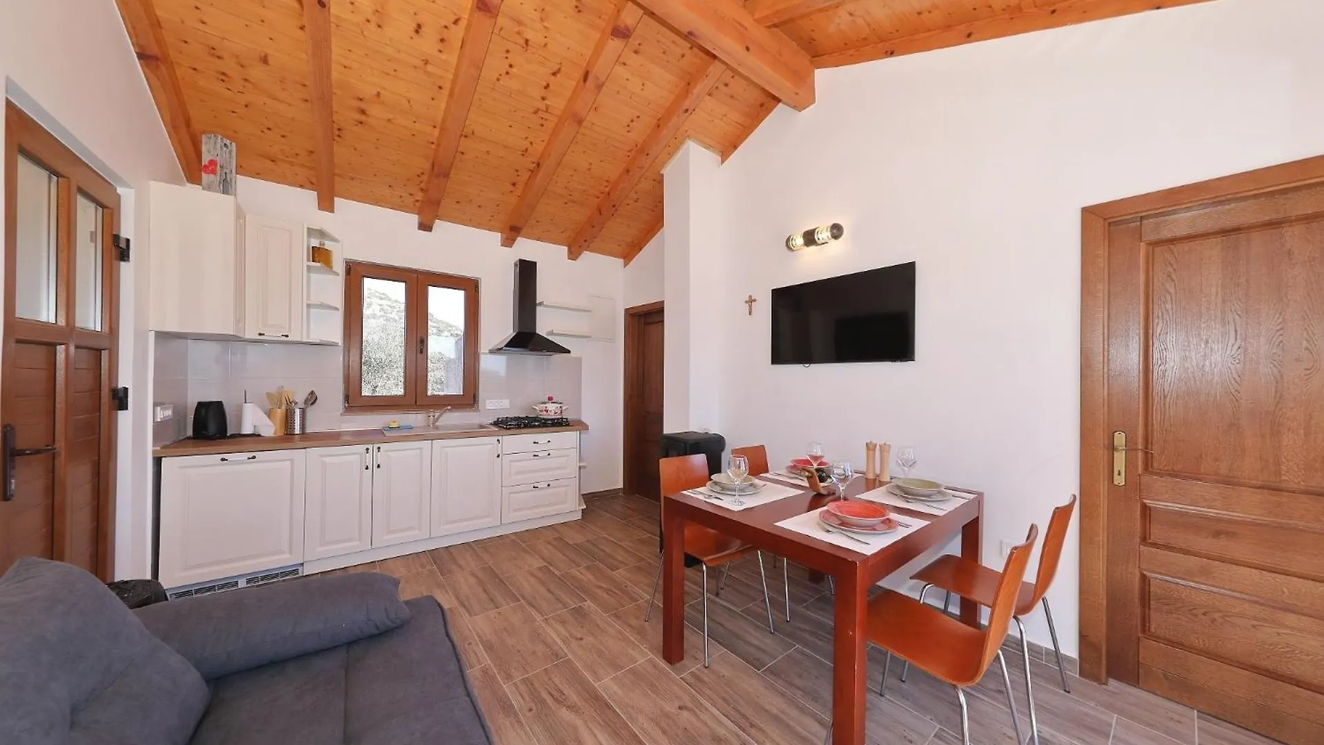 Secluded Fisherman'S Cottage Cove Triluke, Pasman - 20973 Tkon Tatil Evi